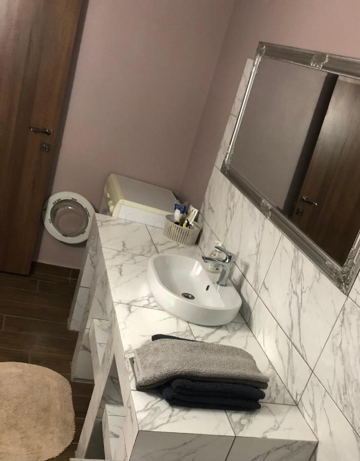 Flat in the center of the city Umanʼ Extérieur photo