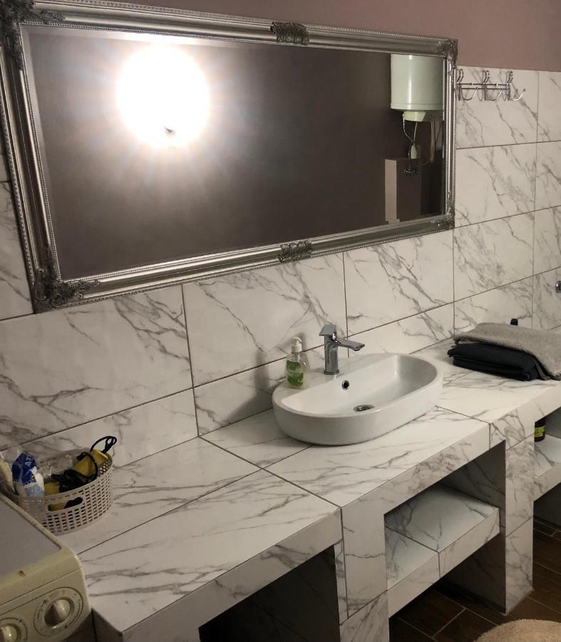 Flat in the center of the city Umanʼ Extérieur photo